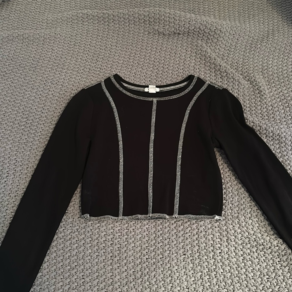 garage, black long sleeve, size xs